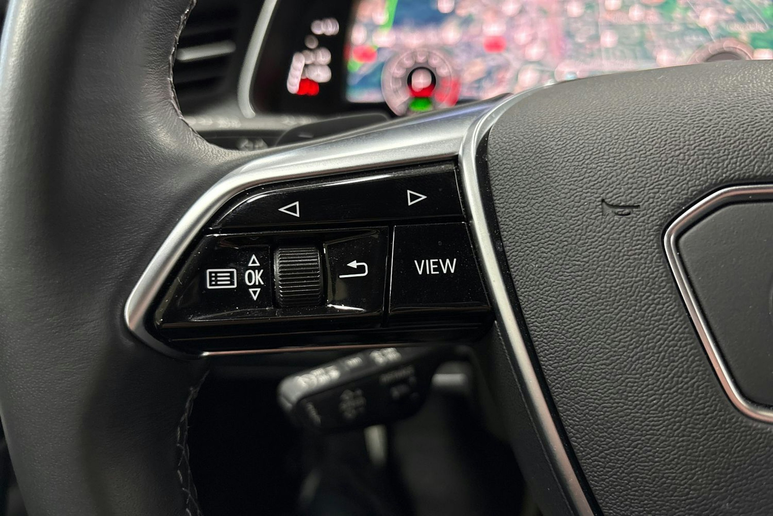 Harmaa Audi A7 2024 kuva 18.