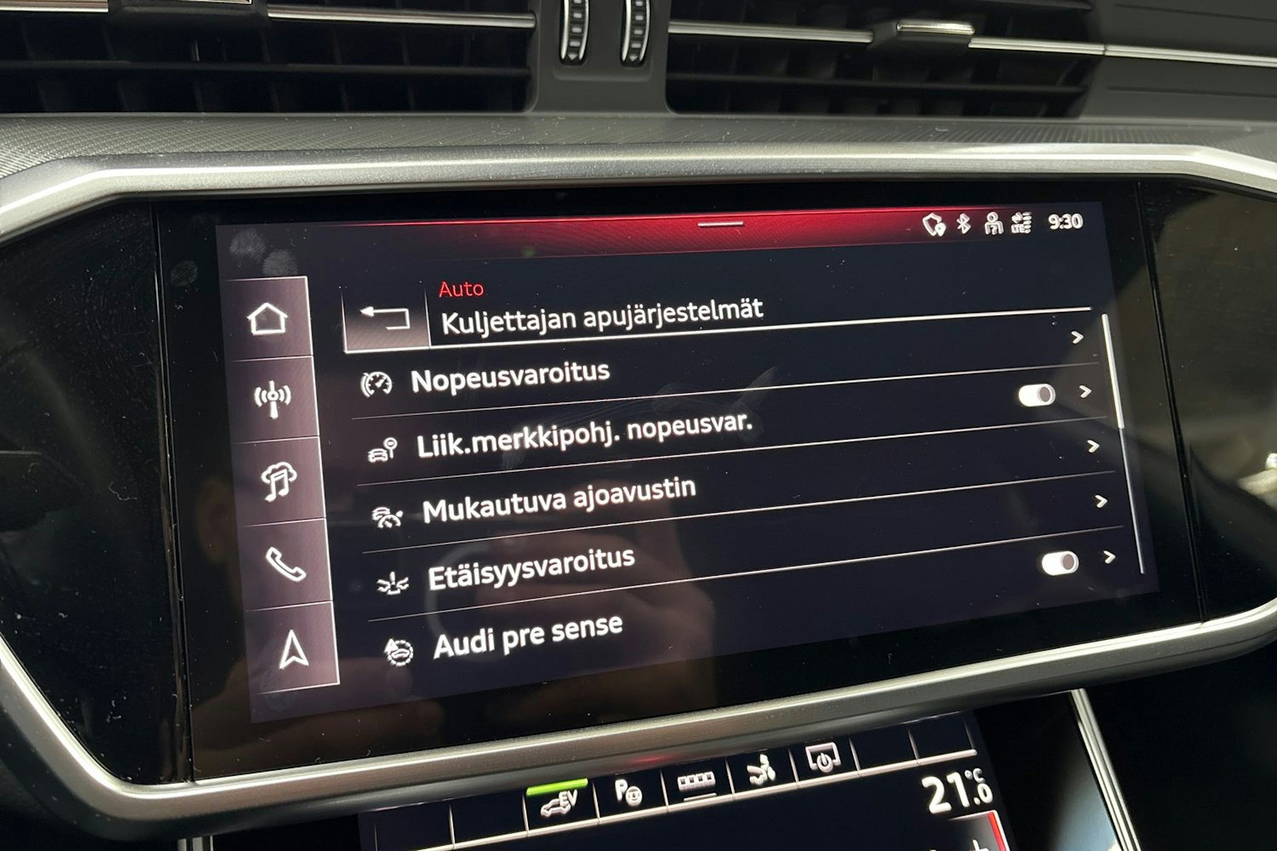 Harmaa Audi A7 2024 kuva 24.