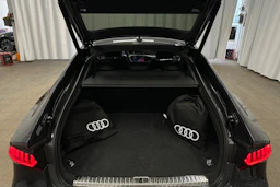 harmaa Audi A7 2025 kuva 27.