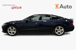 sininen Audi A7 2025 kuva 5.