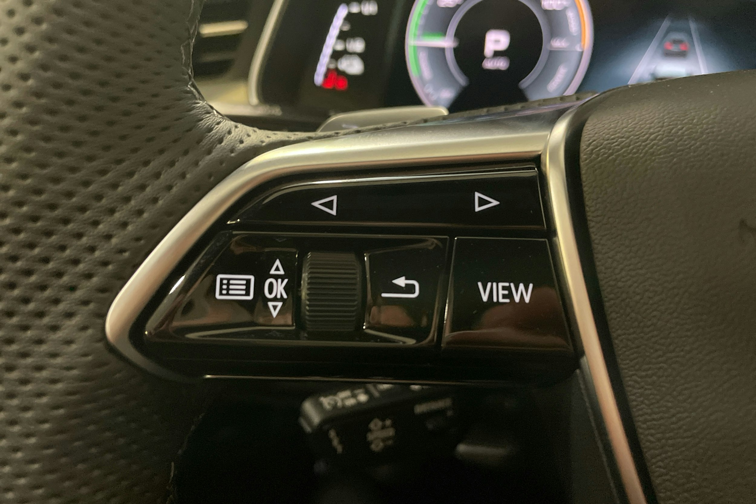 valkoinen Audi A7 2025 kuva 16.