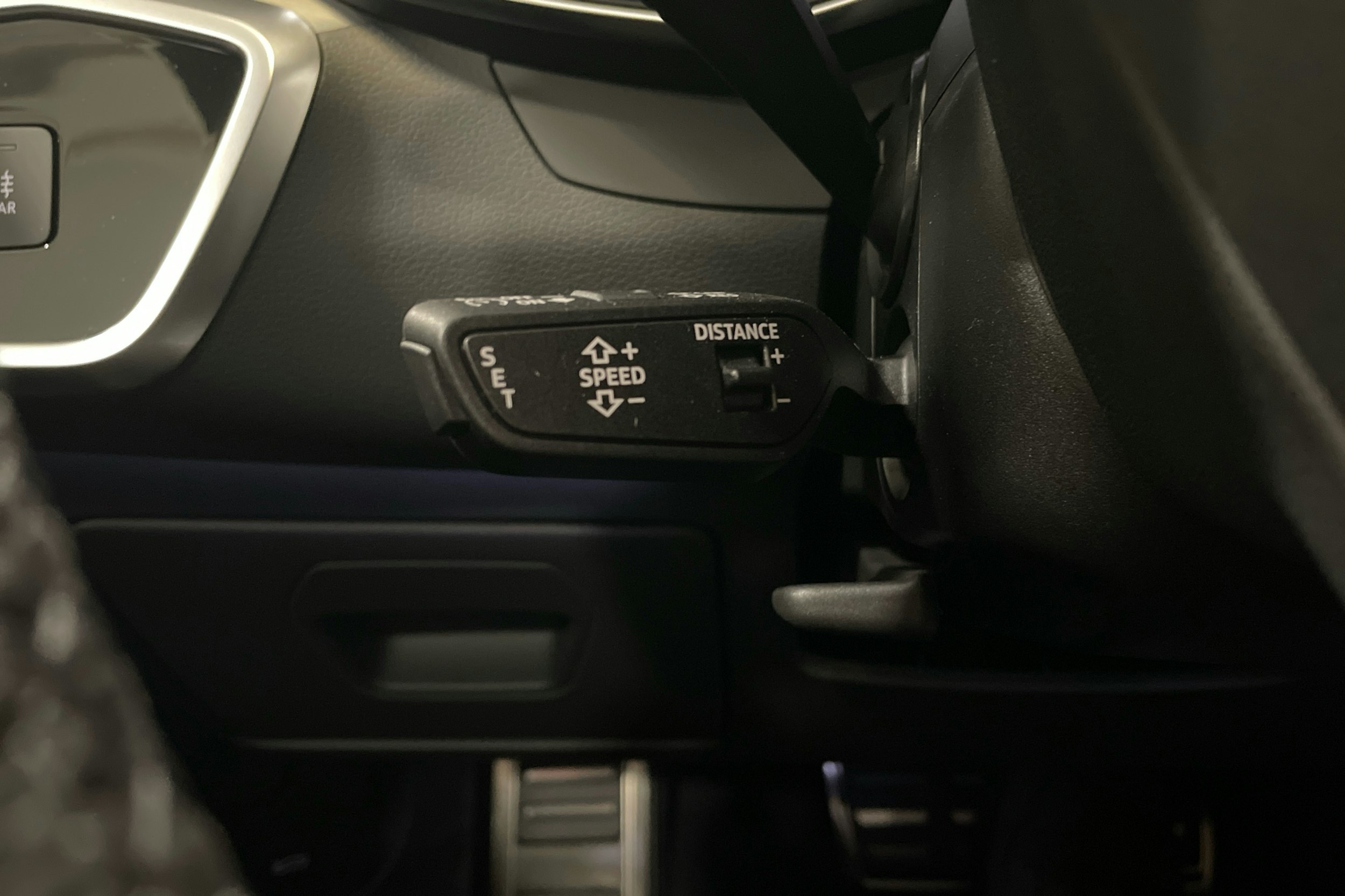 valkoinen Audi A7 2025 kuva 17.