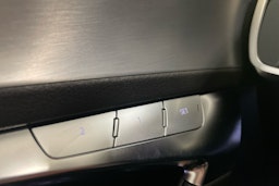 valkoinen Audi A7 2025 kuva 19.