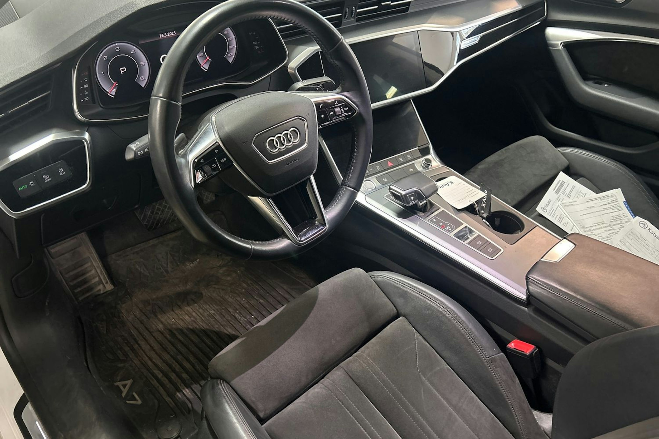 Valkoinen Audi A7 2019 kuva 3.