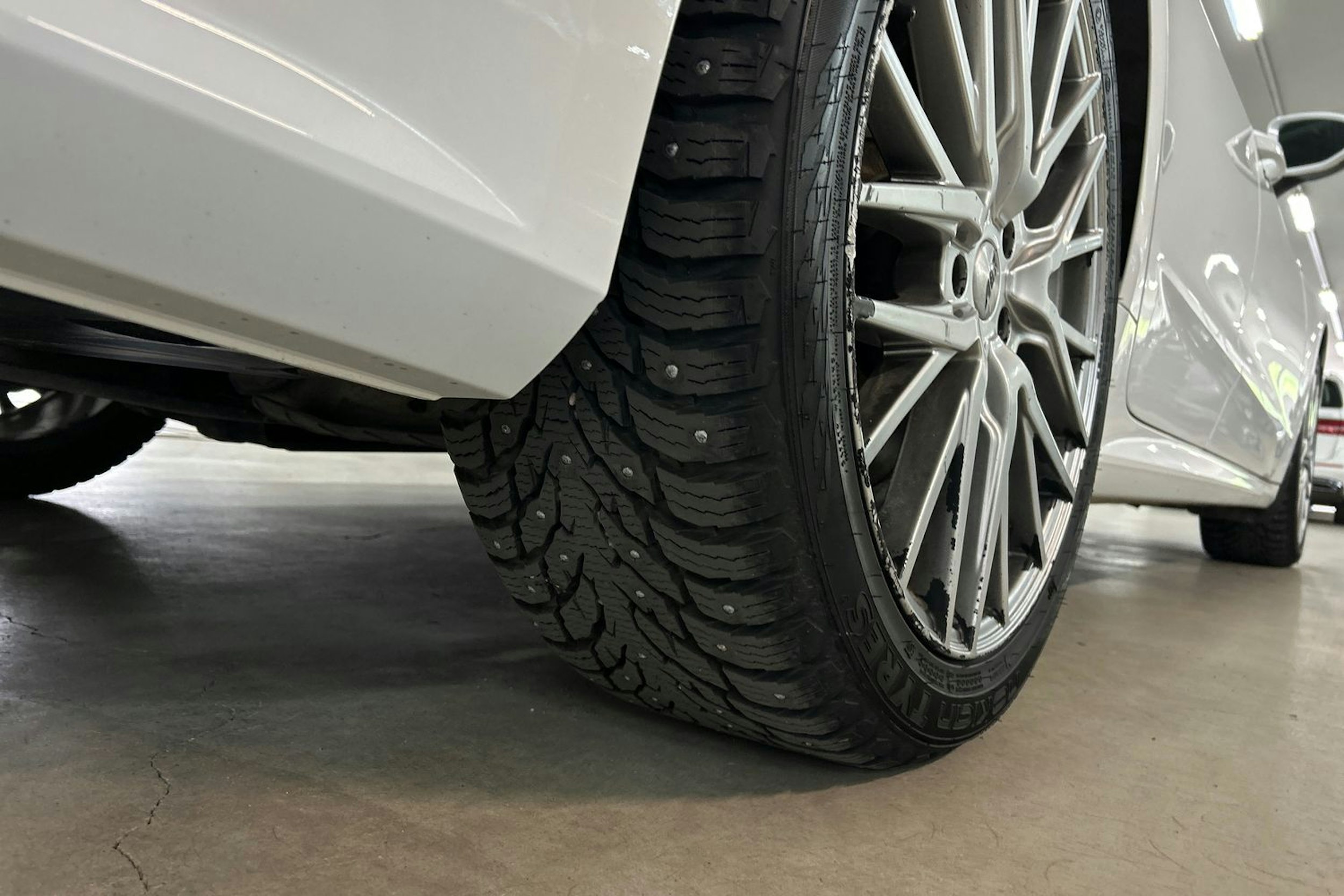 Valkoinen Audi A7 2019 kuva 13.