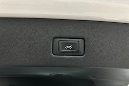 Valkoinen Audi A7 2019 kuva 15.