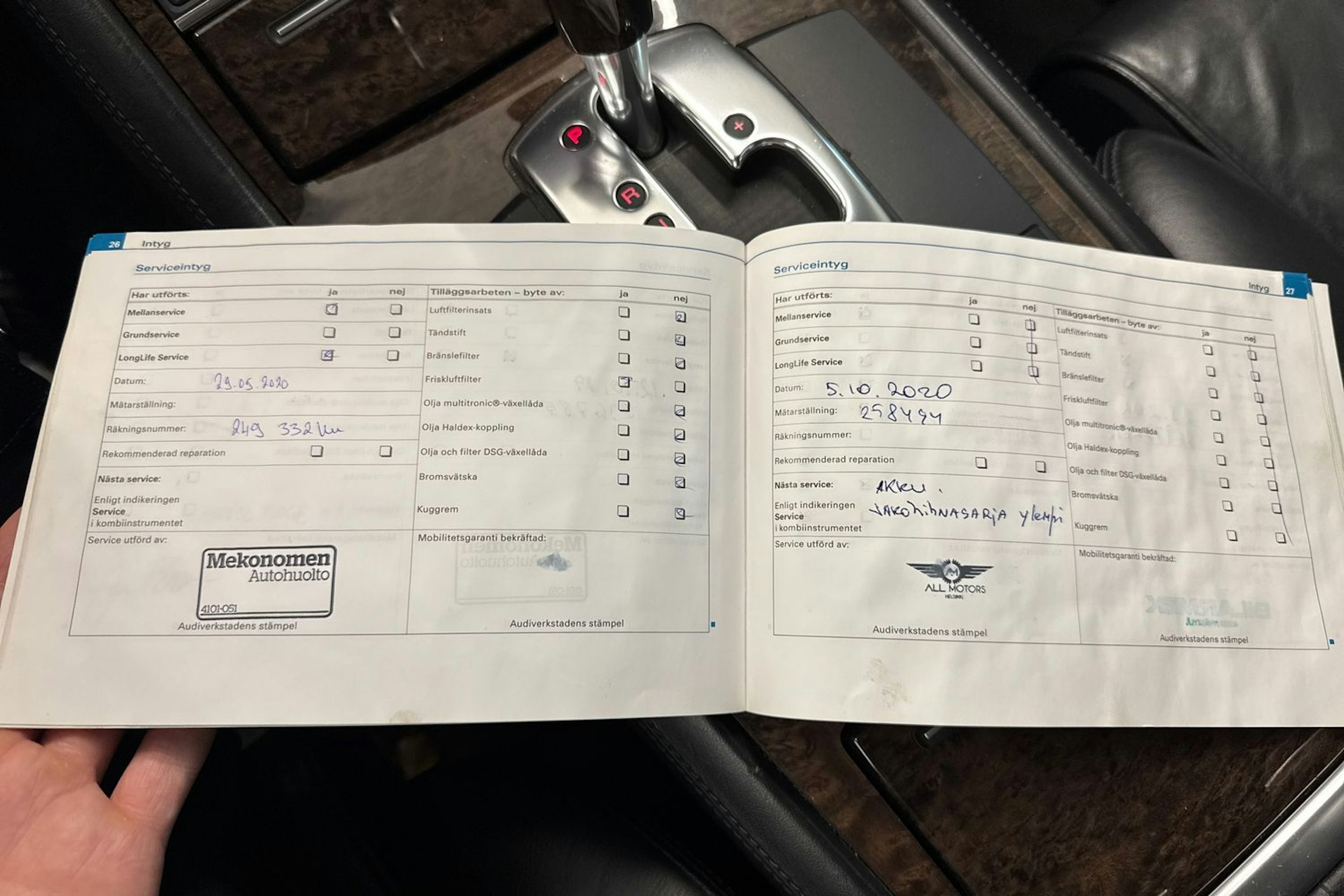 Hopea Audi A8 2007 kuva 22.