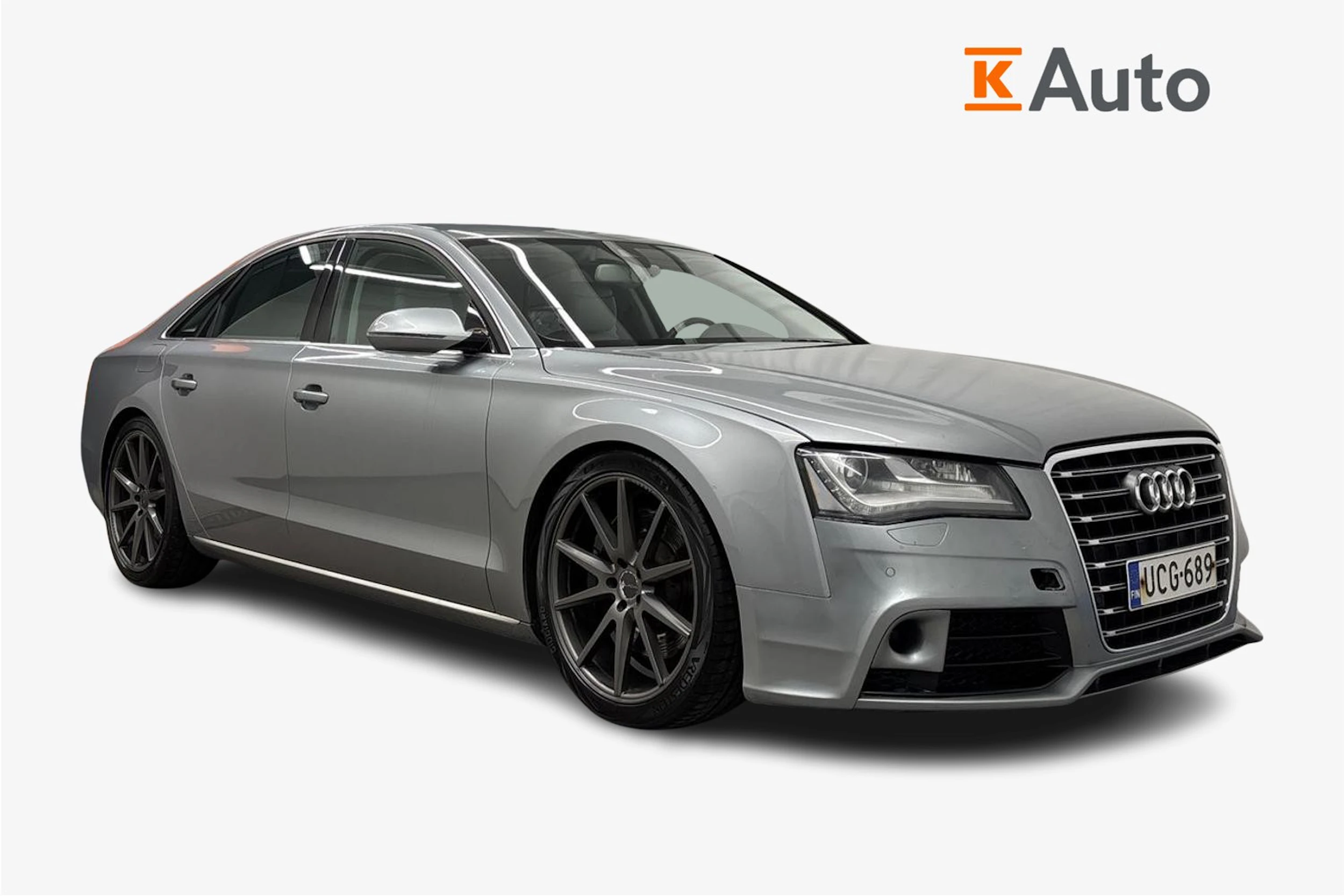 Harmaa Audi A8 2010 kuva 1.