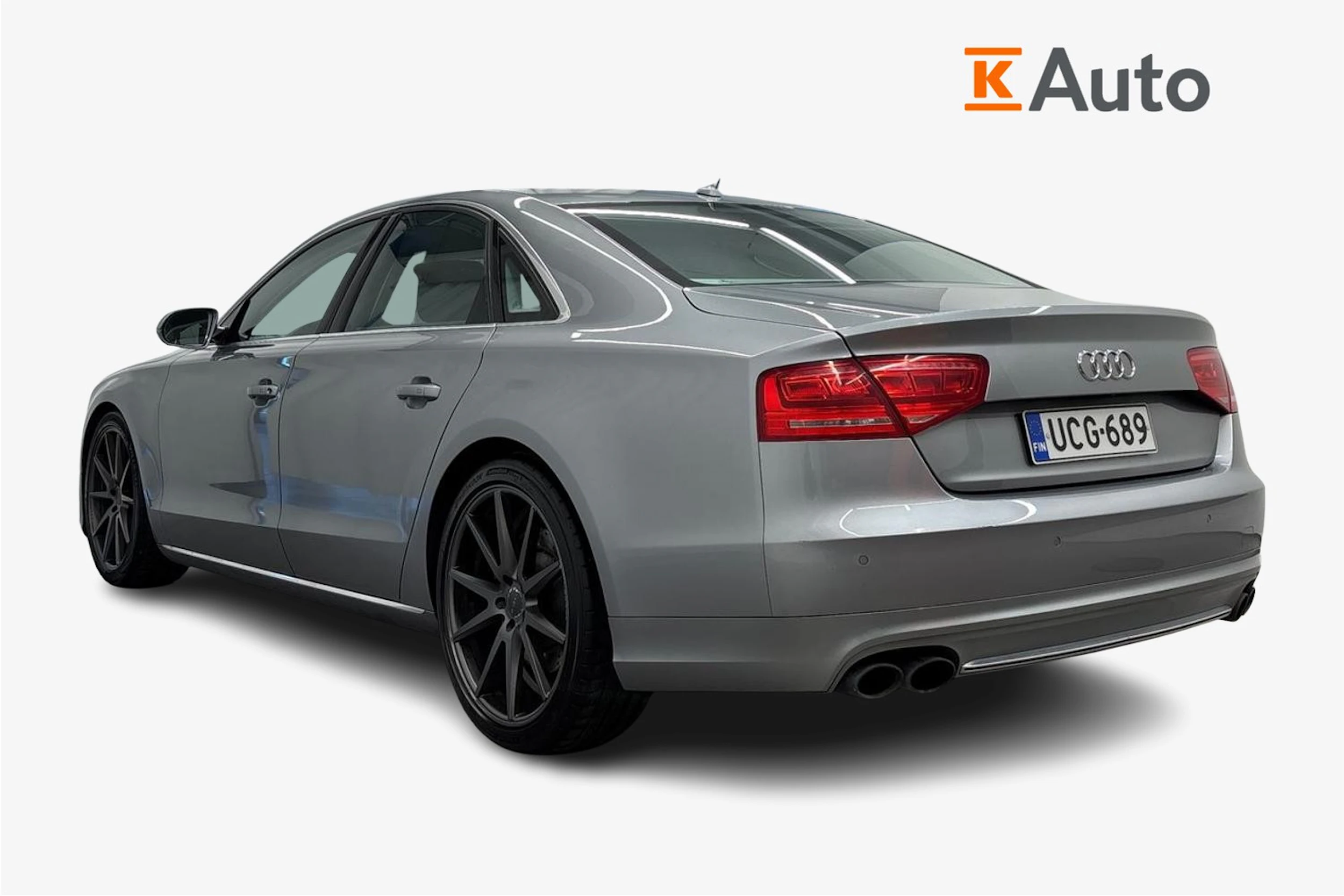 Harmaa Audi A8 2010 kuva 2.