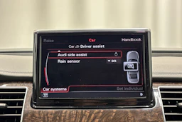 Harmaa Audi A8 2010 kuva 24.