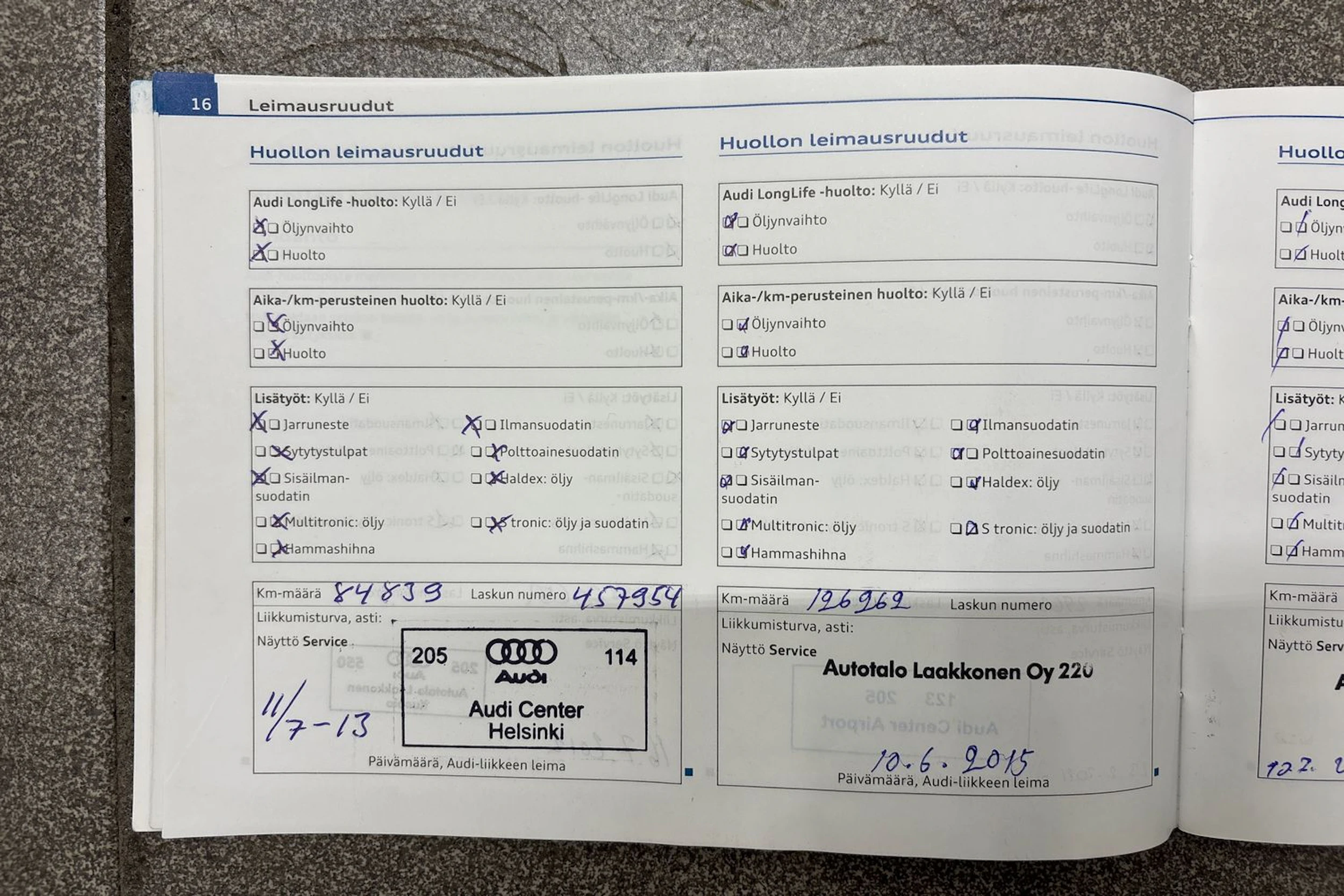 Harmaa Audi A8 2010 kuva 33.