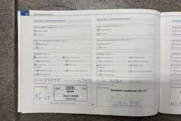 Harmaa Audi A8 2010 kuva 33.