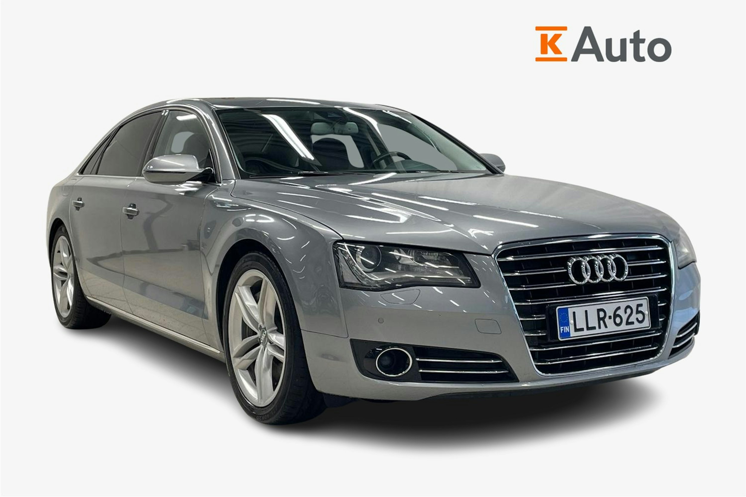 Harmaa Audi A8 2011 kuva 1.
