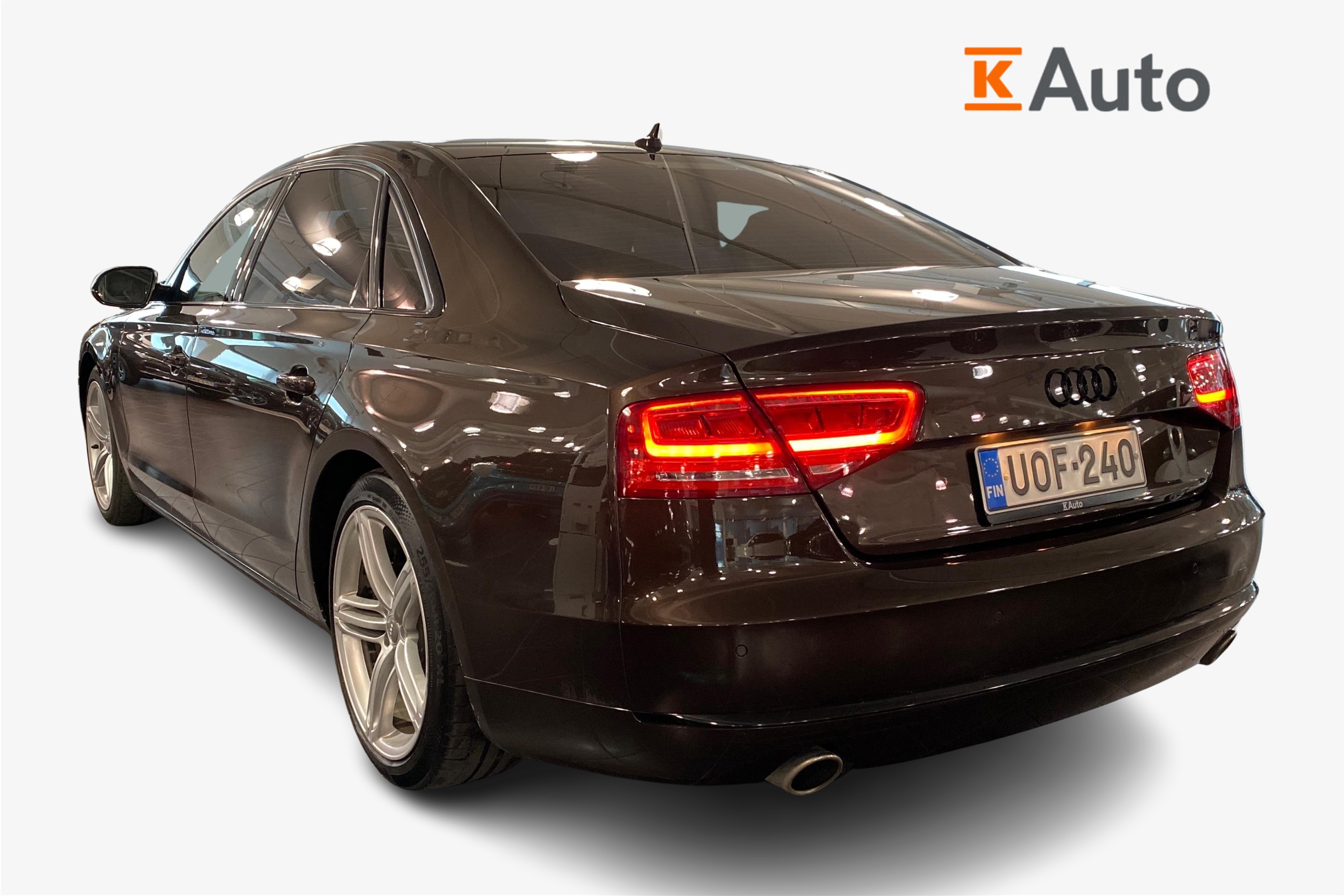 Audi A8 2011, kuva 2/32