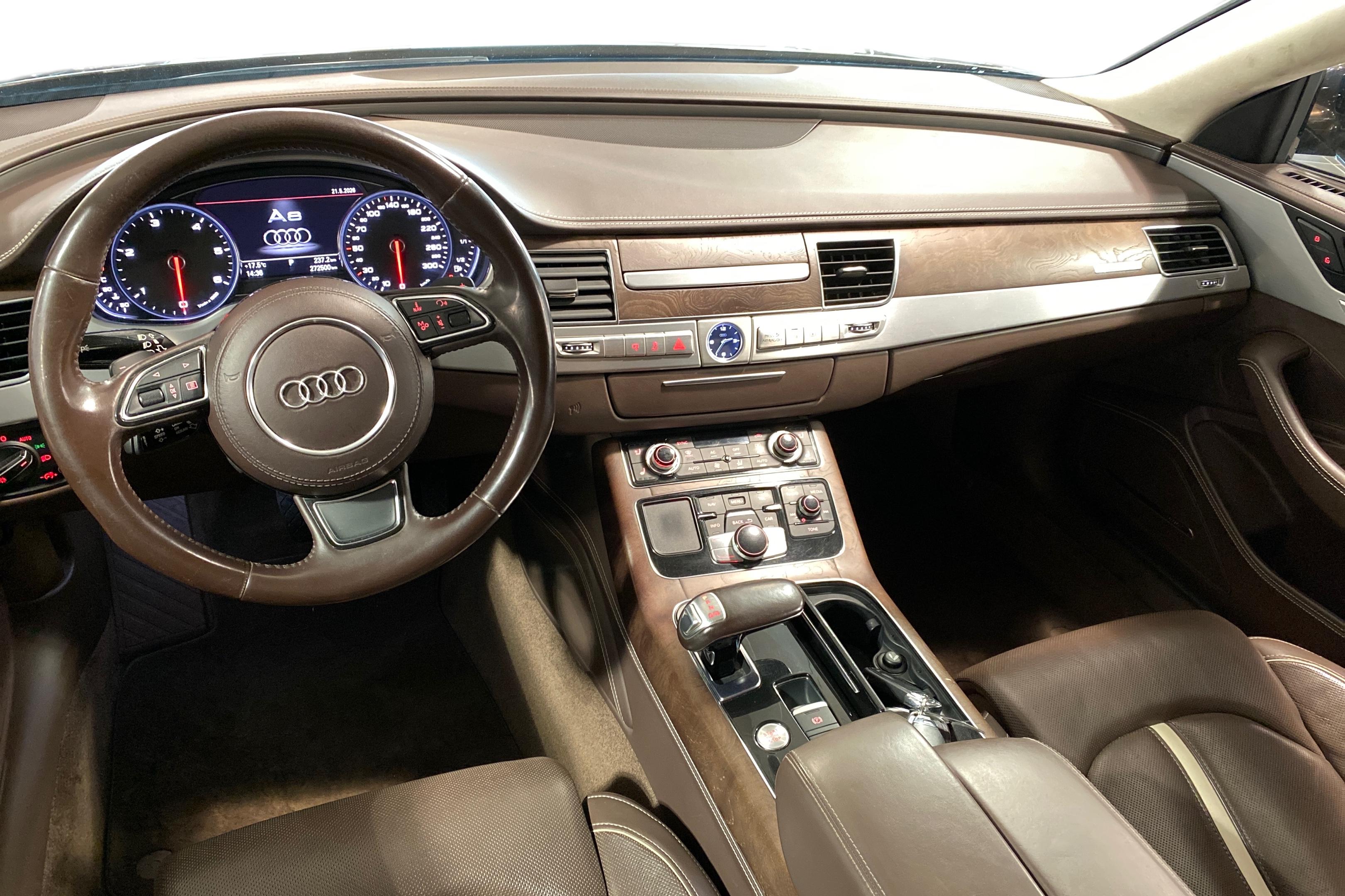 Audi A8 2011, kuva 7/32