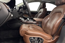 met. ruskea (tumma) Audi A8 2014 kuva 11.