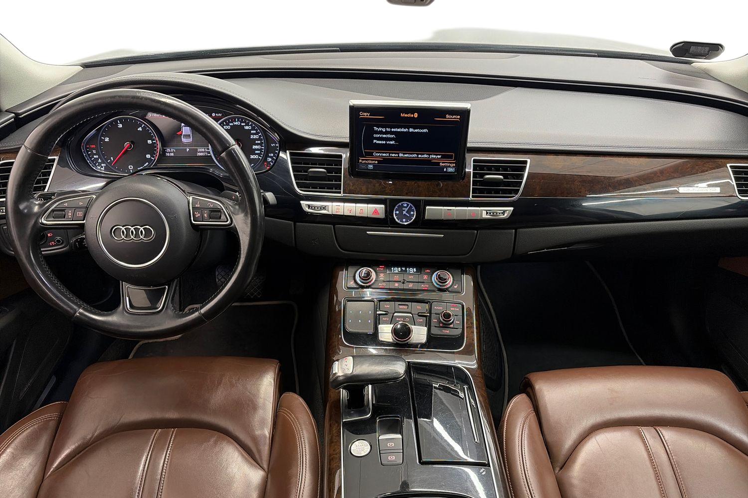 Audi A8 2015, kuva 7/38