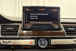musta Audi A8 2015 kuva 26.