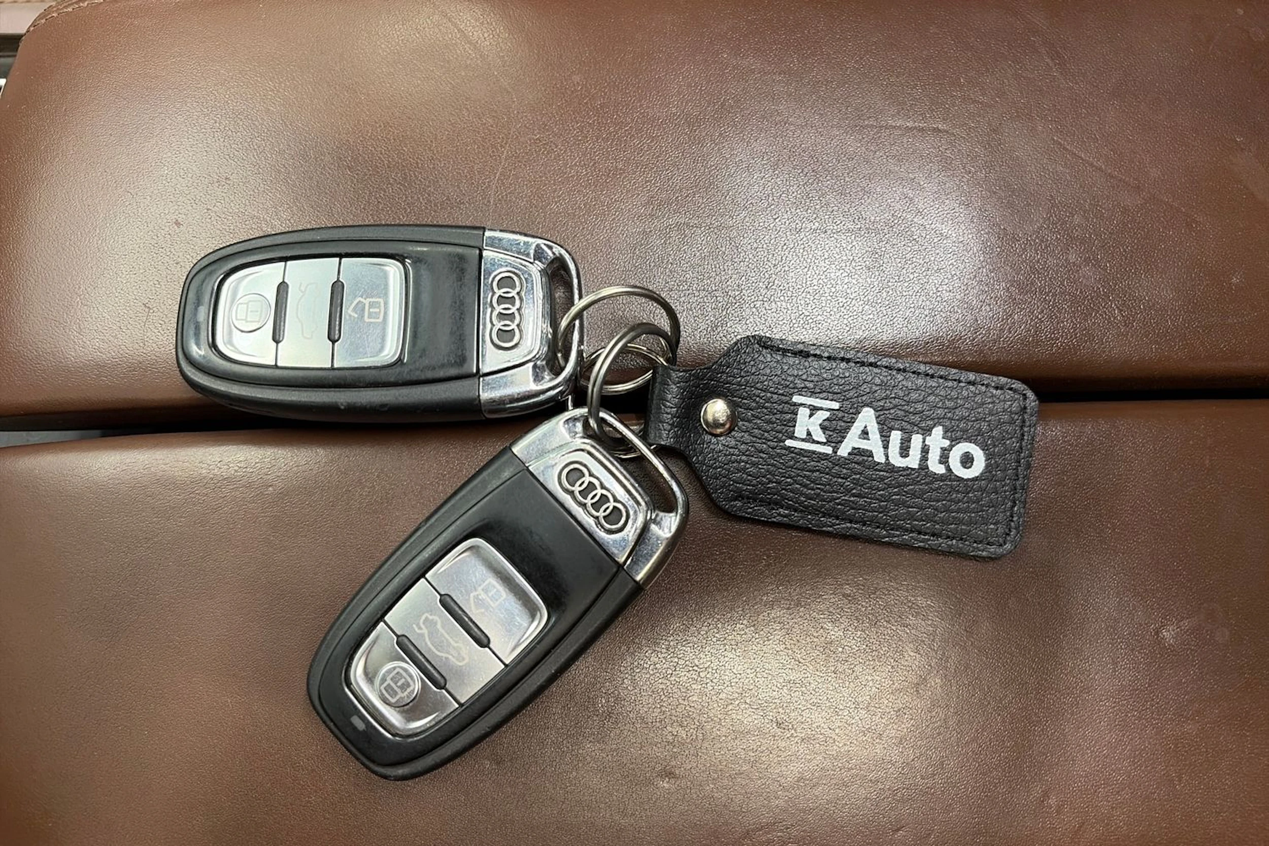 musta Audi A8 2015 kuva 38.