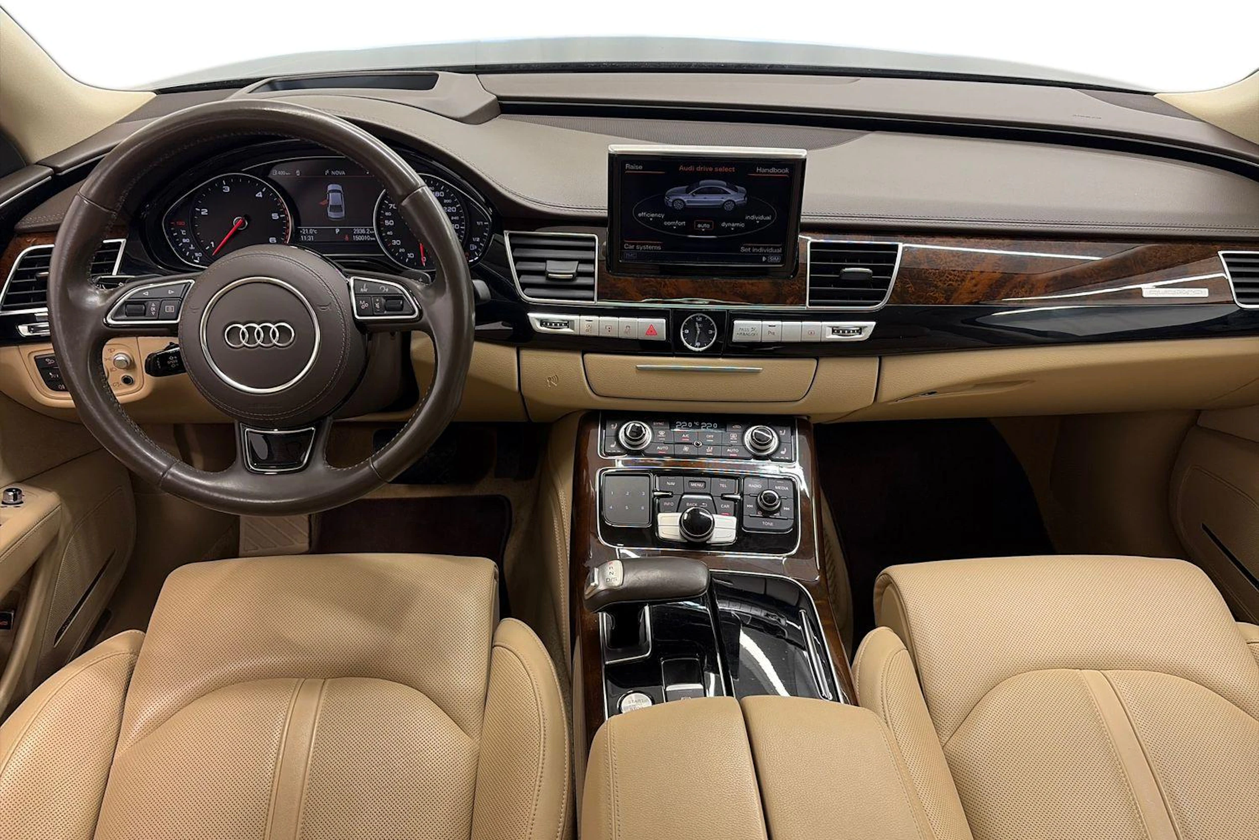harmaa Audi A8 2016 kuva 7.