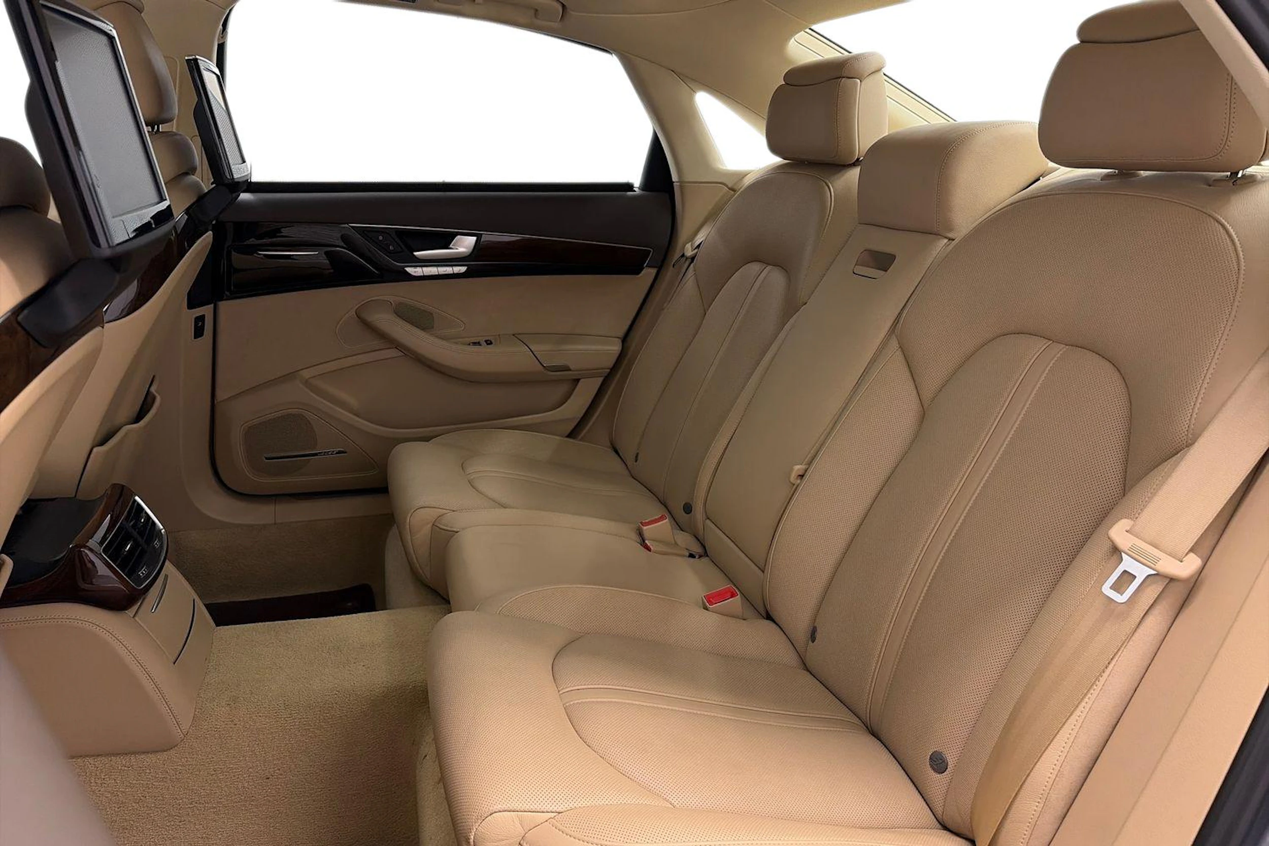 harmaa Audi A8 2016 kuva 8.
