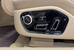 harmaa Audi A8 2016 kuva 20.