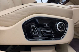 harmaa Audi A8 2016 kuva 22.