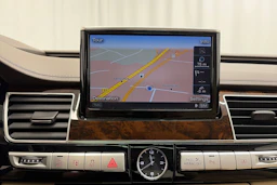harmaa Audi A8 2016 kuva 31.