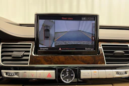 harmaa Audi A8 2016 kuva 32.