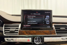 harmaa Audi A8 2016 kuva 35.