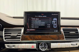 harmaa Audi A8 2016 kuva 36.