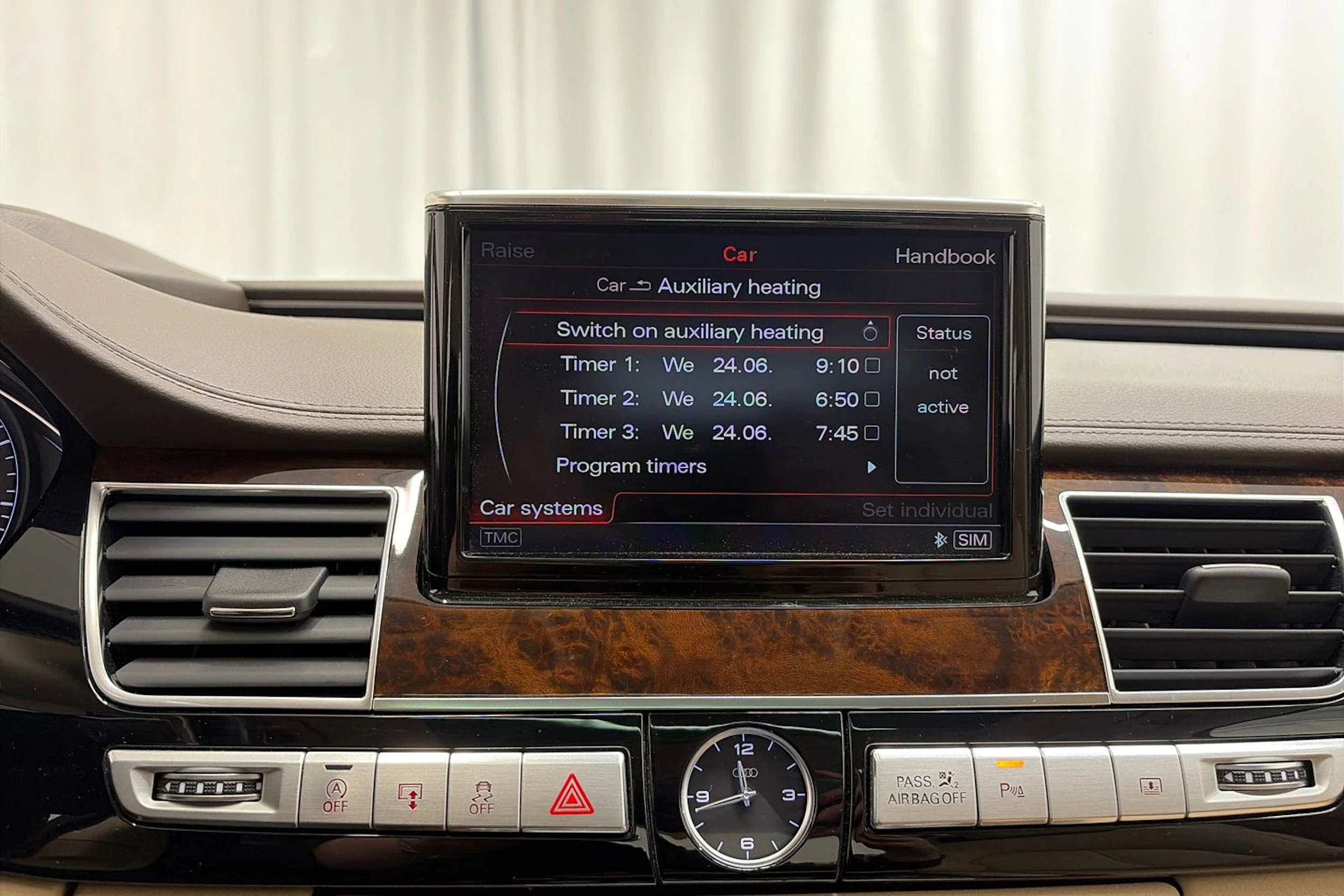 harmaa Audi A8 2016 kuva 38.