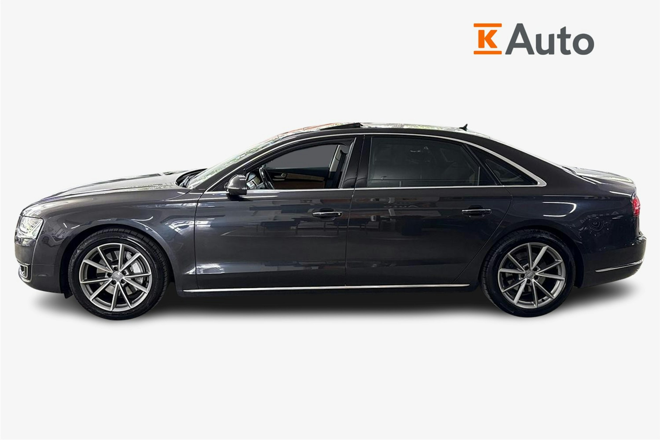 harmaa Audi A8 2016 kuva 6.