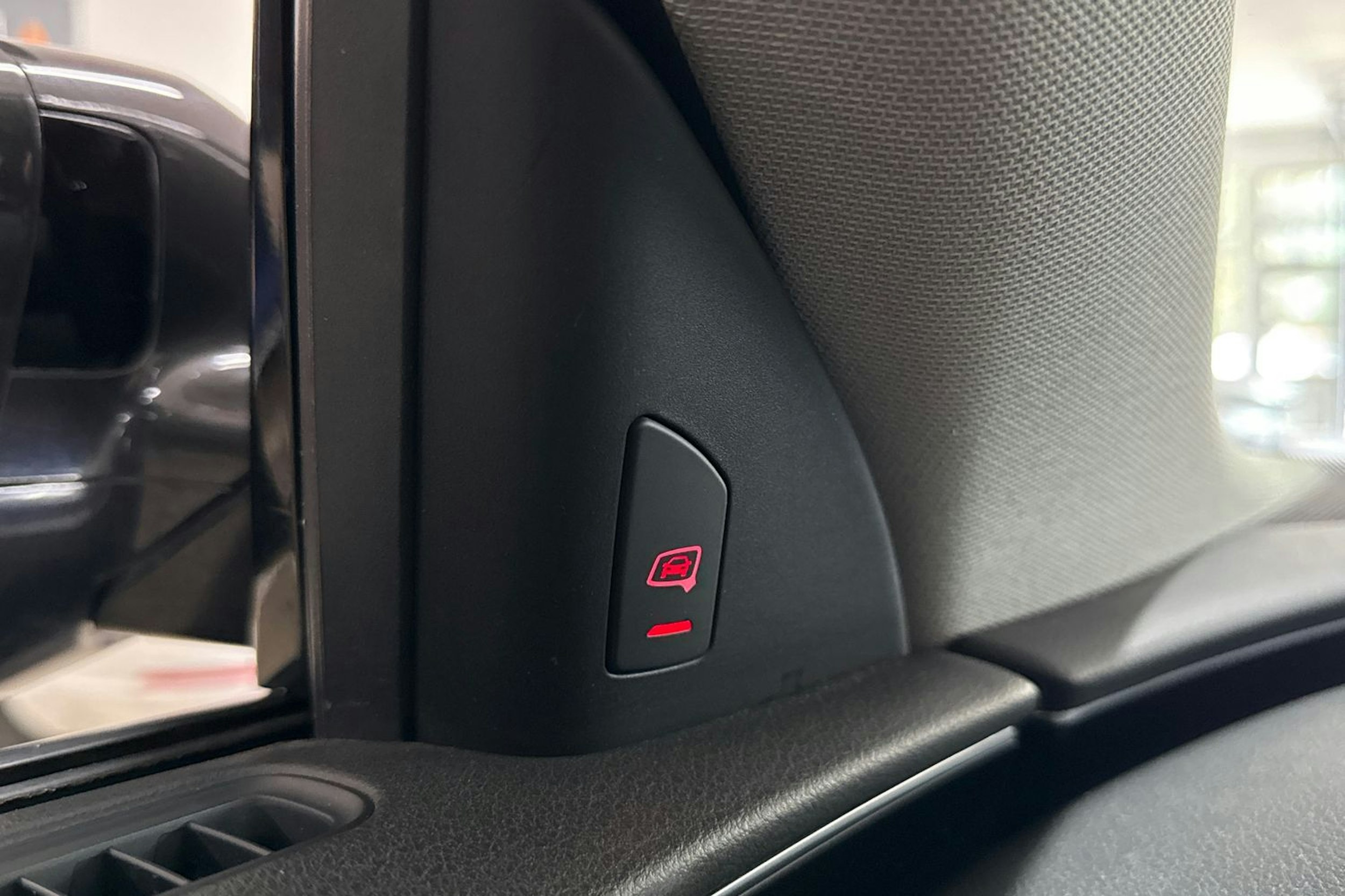 harmaa Audi A8 2016 kuva 22.