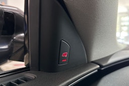 harmaa Audi A8 2016 kuva 22.