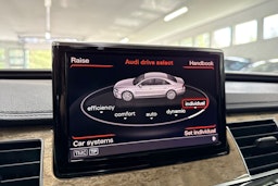 harmaa Audi A8 2016 kuva 26.