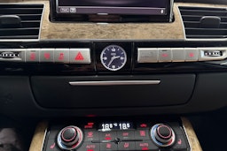 harmaa Audi A8 2016 kuva 31.