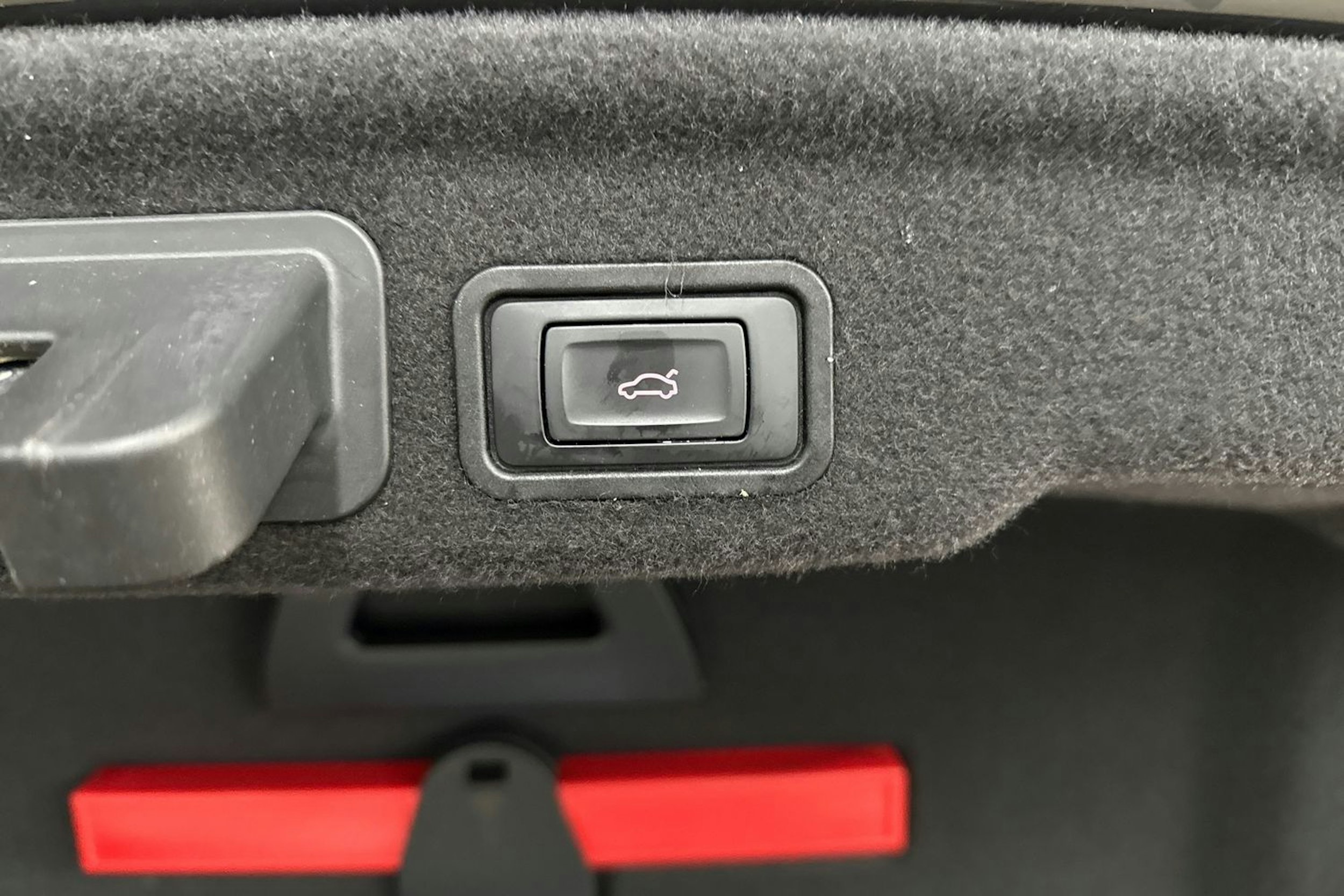 harmaa Audi A8 2016 kuva 38.