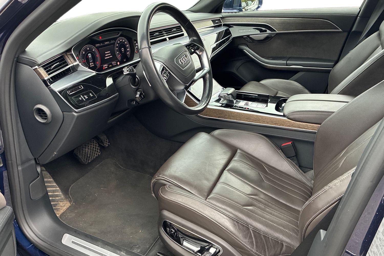 Audi A8 2018, kuva 3/3