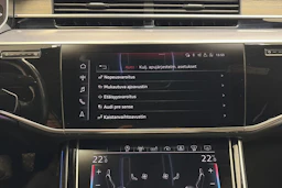 Sininen Audi A8 2018 kuva 30.