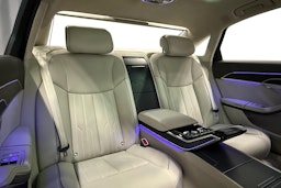 harmaa Audi A8 2019 kuva 29.