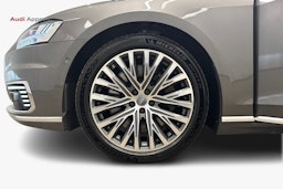 harmaa Audi A8 2019 kuva 44.