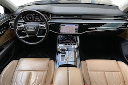 sininen Audi A8 2020 kuva 9.