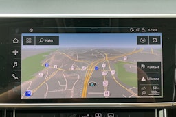 sininen Audi A8 2020 kuva 25.