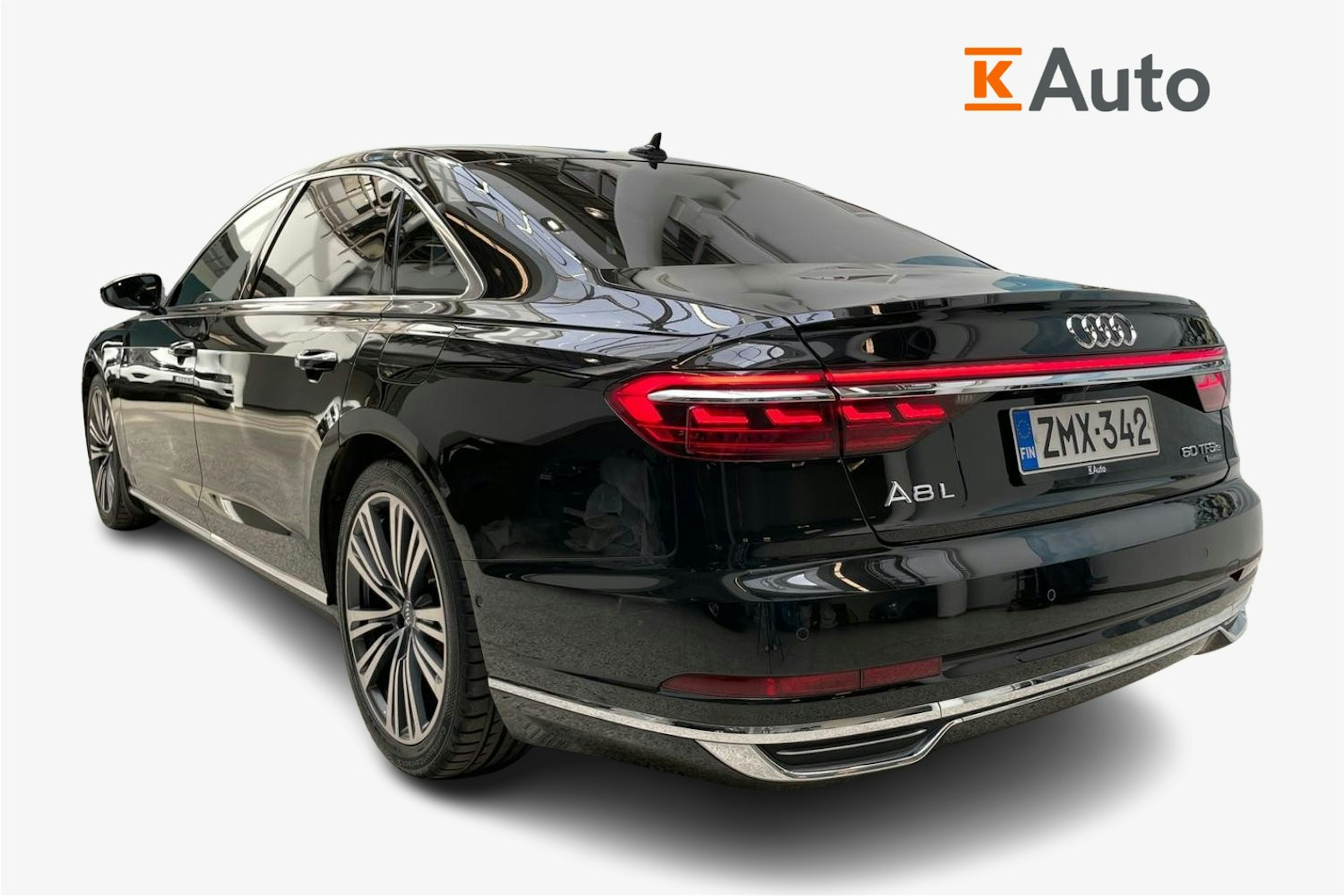 musta Audi A8 2020 kuva 2.