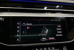 Sininen Audi A8 2022 kuva 19.