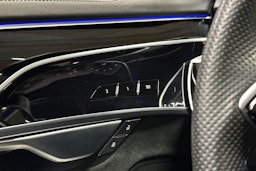 Sininen Audi A8 2022 kuva 31.