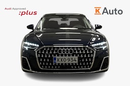 sininen Audi A8 2024 kuva 5.
