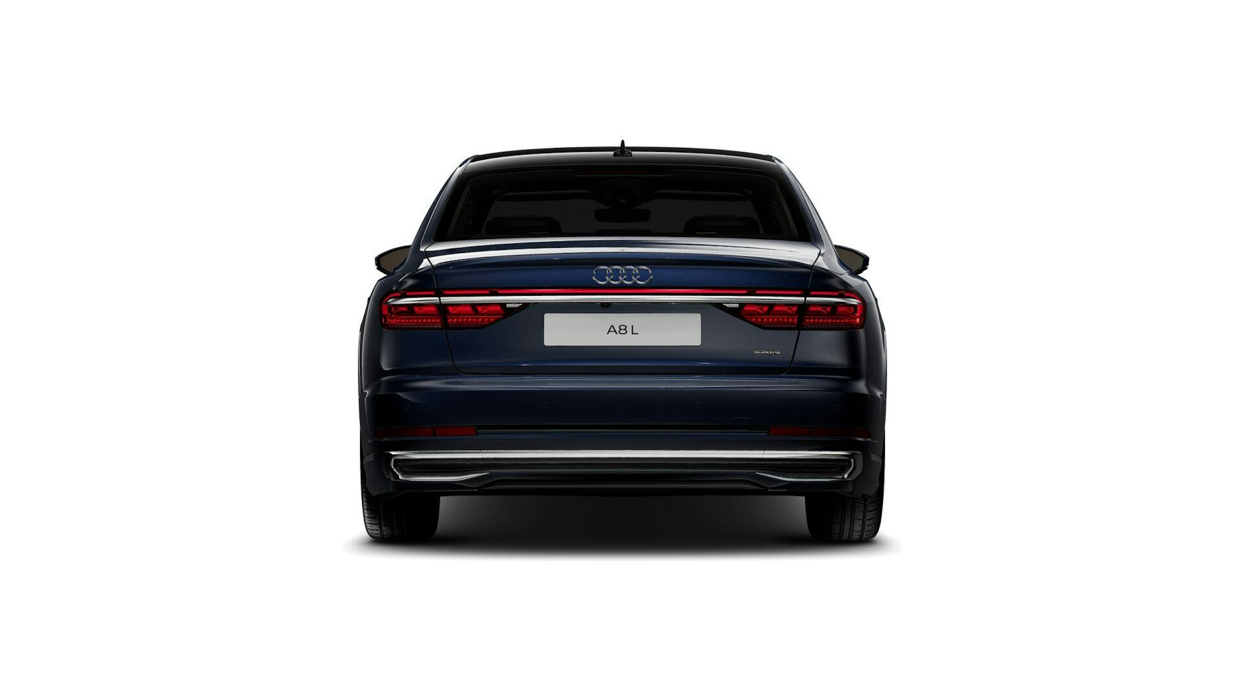 sininen Audi A8 2025 kuva 4.