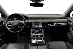 musta Audi A8 2025 kuva 7.